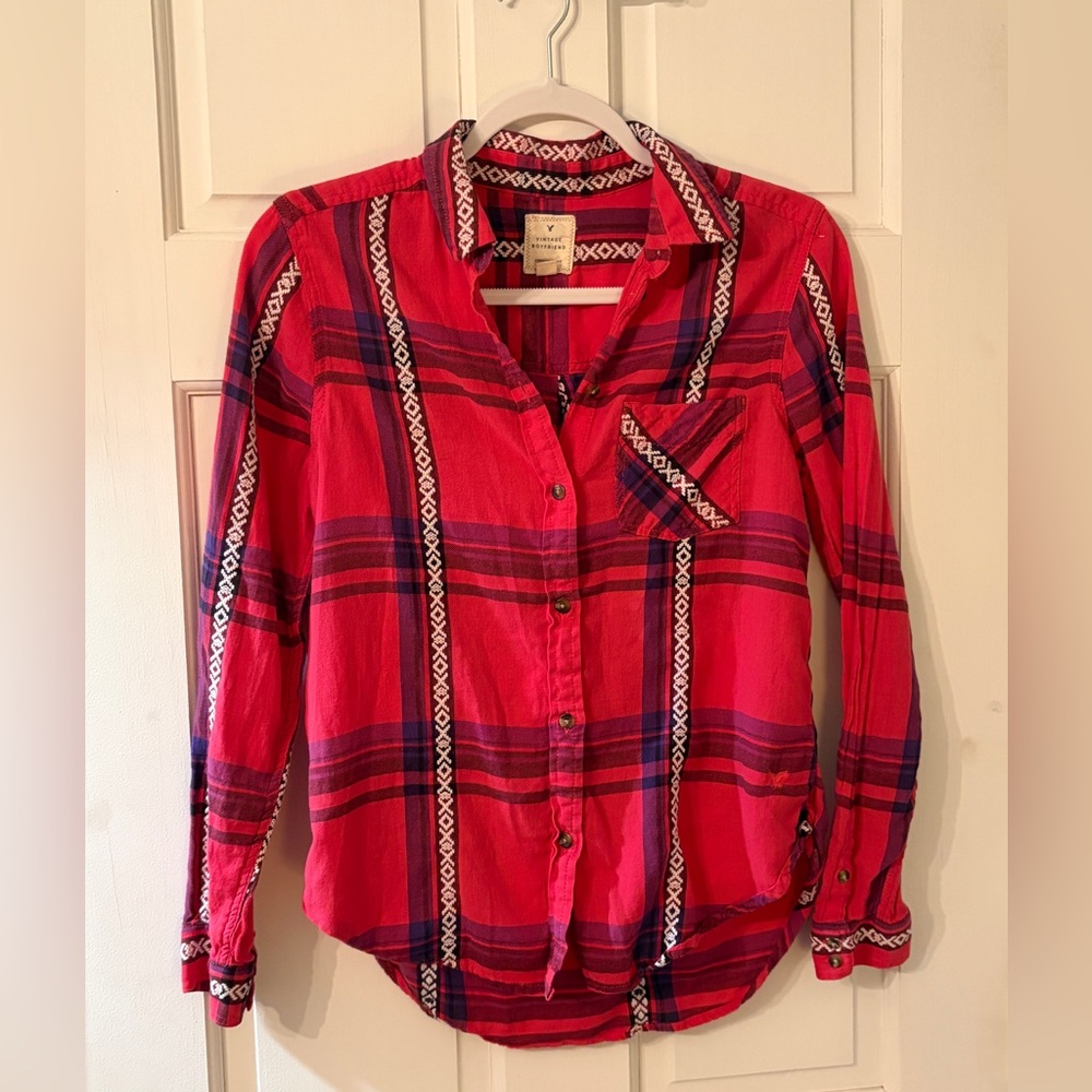 American Eagle Vintage Boyfriend Flannel Button Up Shirt. Size XS